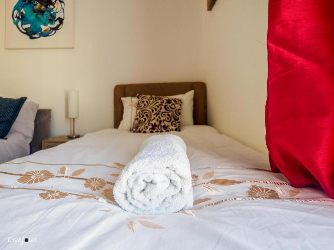 12 Cornwallis Lodge Family Room 2 Stoke-on-Trent Екстер'єр фото